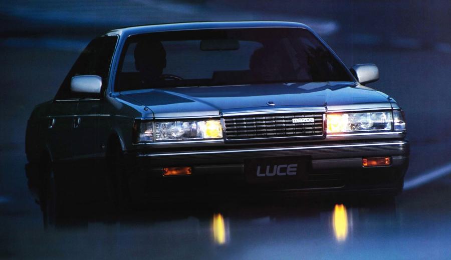  Mazda Luce 4-Door Hardtop 1986 года  (фото 5 из 8)